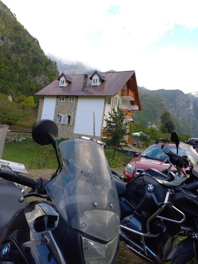 Bed and Breakfast Bujtina Tinari Theth Exterior foto