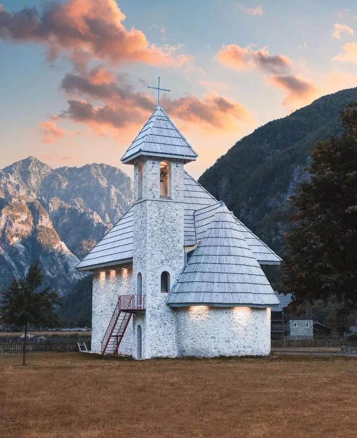 Bed and Breakfast Bujtina Tinari Theth Exterior foto