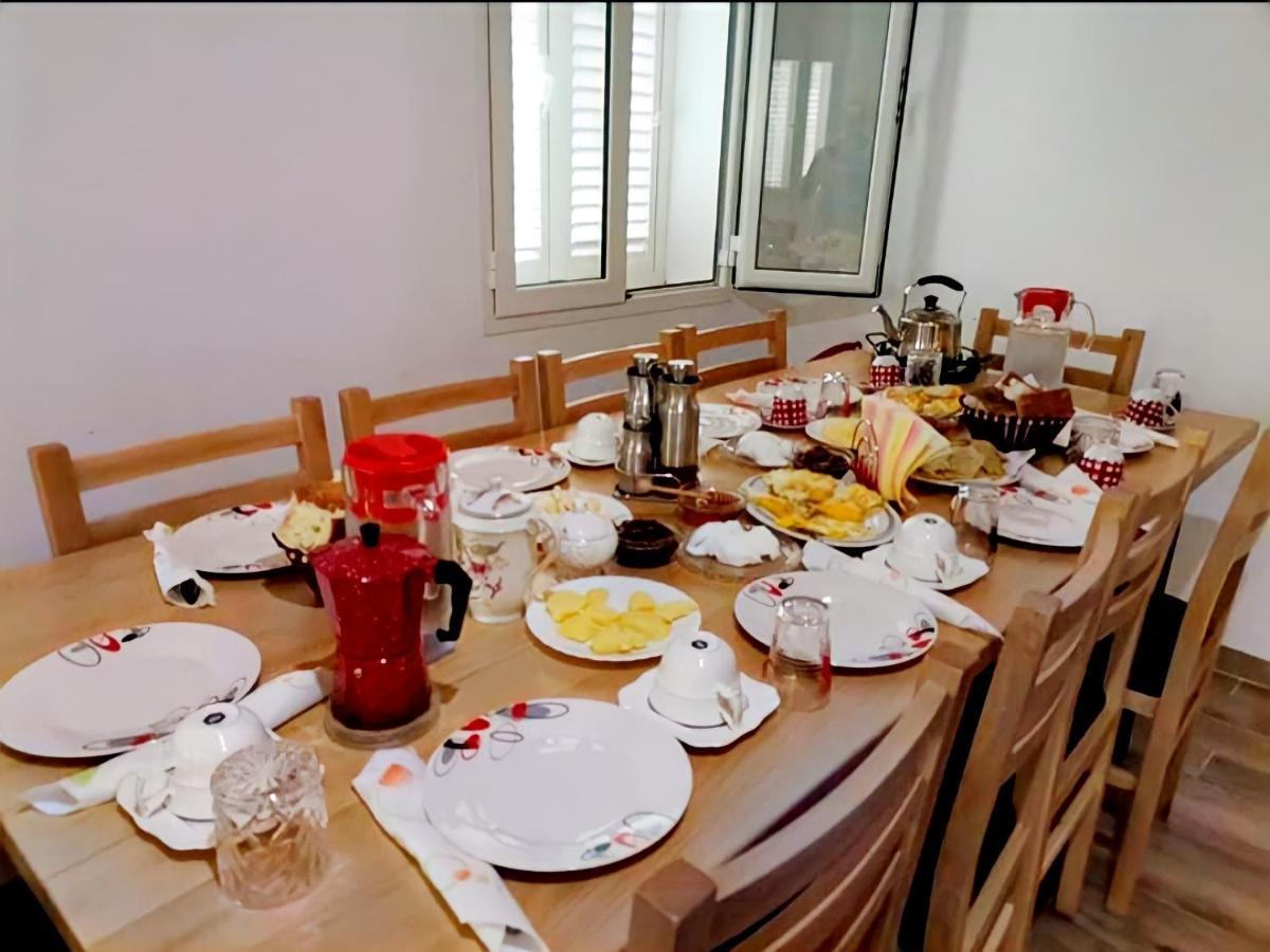 Bed and Breakfast Bujtina Tinari Theth Exterior foto