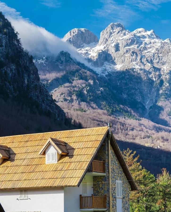 Bed and Breakfast Bujtina Tinari Theth Exterior foto